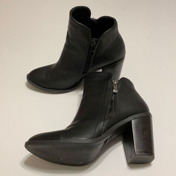 Top Moda Black Faux Leather Ankle Boots, 7 - Picture 15 of 16